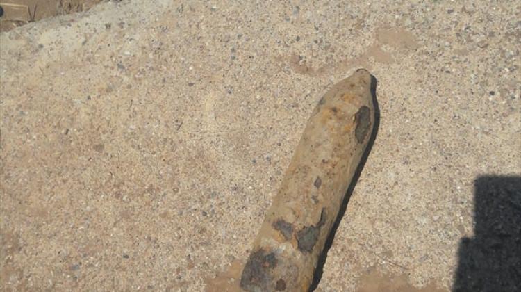 Manisa'da patlamamış top mermisi bulundu