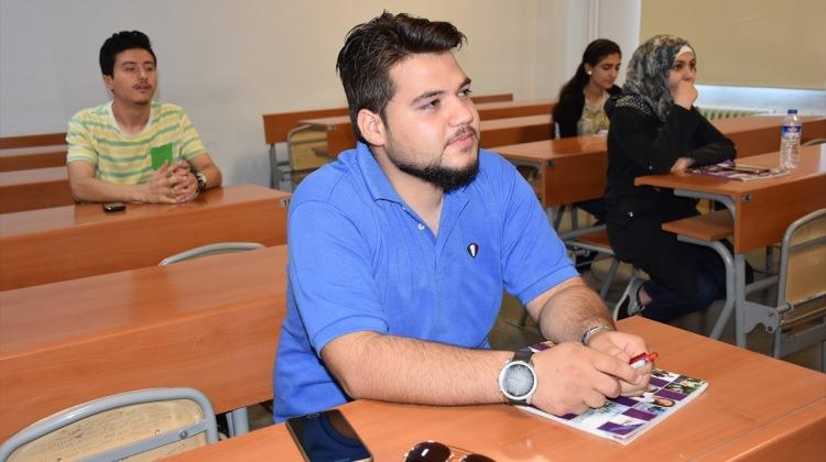 ADYÜ'de yabancı öğrencilere 'Türkçe' eğitimi