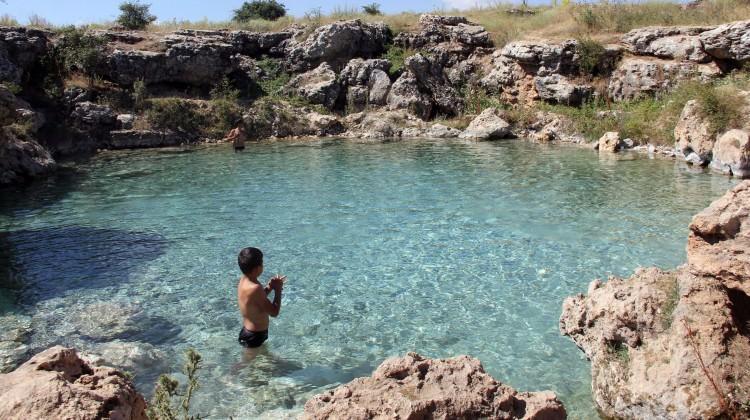 Bu Suya Giren Farkli Cikiyor Uyuz Golu Yorumlar Haber7 Sayfa 1