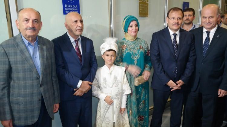 Başbakan Yardımcısı Çavuşoğlu, sünnet düğününde
