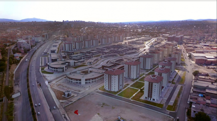 TOKİ, Uşak’ta 397 dükkanı açık artırma ile satıyor