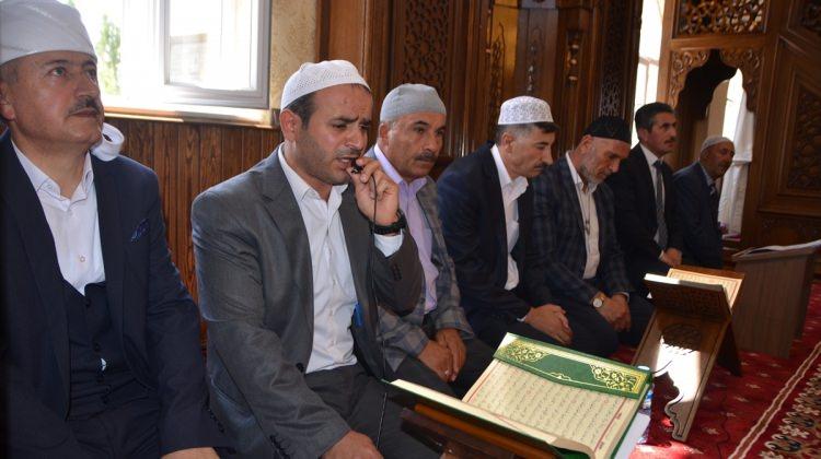 Yüksekova'da Mustafa Zeydan Camisi ibadete açıldı