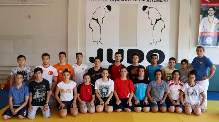 Genç judocular 2020 Tokyo Olimpiyatları'nı hedefliyor