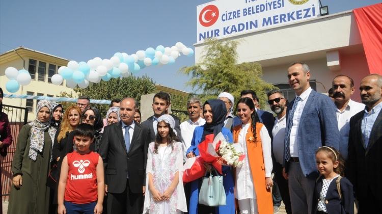 Cizre'de Nur Kadın Kültür Merkezi hizmete açıldı