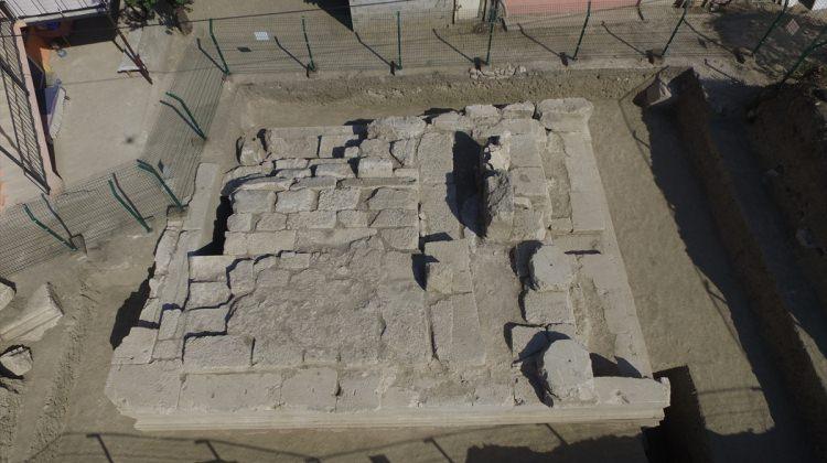Kibyra Antik Kenti'nde anıt mezar bulundu