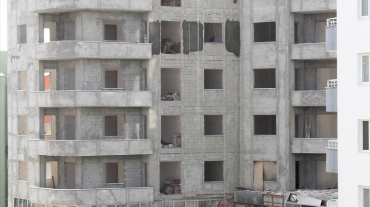 Mersin'de inşaattan düşen iki işçi öldü