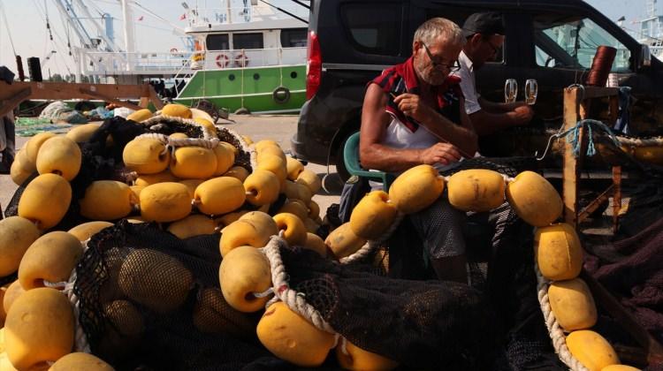 Karadeniz'de balıkçılar gecikmeli "vira bismillah" diyecek