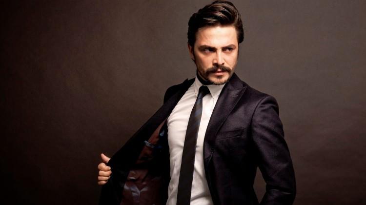 Ahmet Kural'ın yeni imajı şaşırttı!
