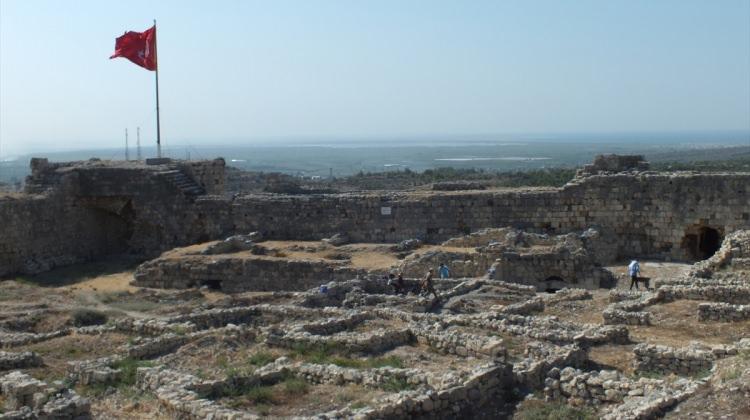 Tarihi Silifke Kalesi'nde kazı çalışmaları başladı