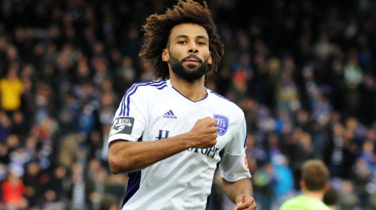 Antalyaspor'dan bir transfer daha! 3 yıllık imza