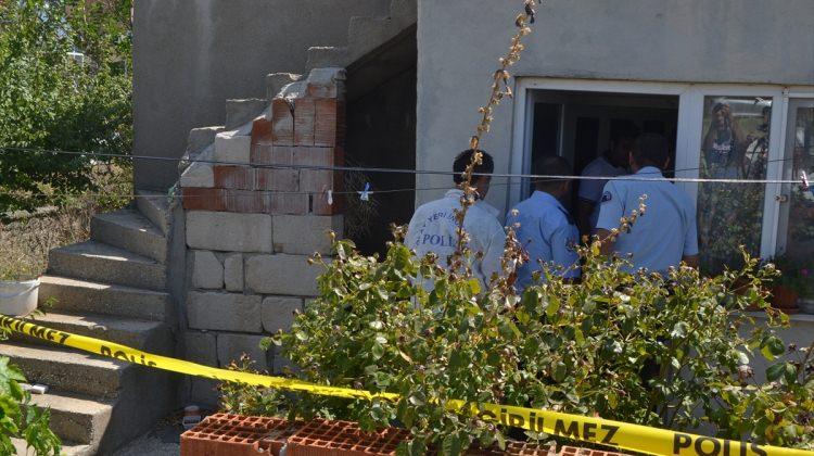 Edirne'de bıçaklanan çocuk hayatını kaybetti