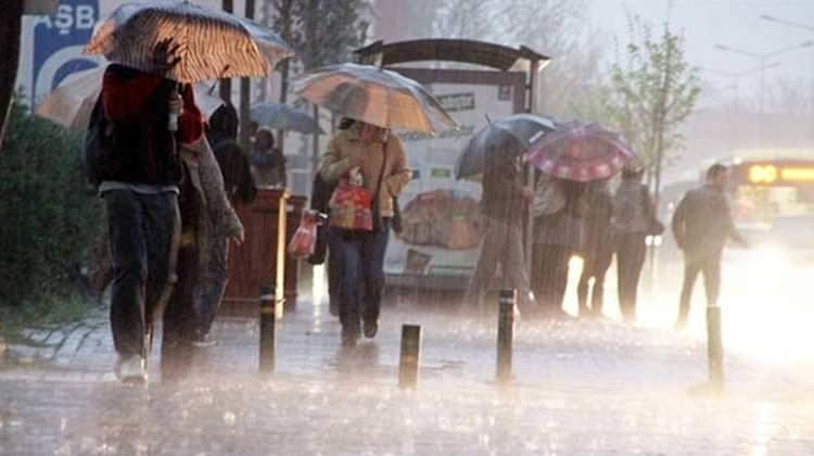 Meteoroloji uyardı: Sıcaklıklar düşüyor, yağış geliyor!