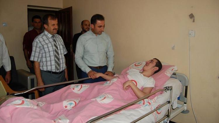 Kaymakam Alibeyoğlu'dan bedensel engelli Özbey'e destek