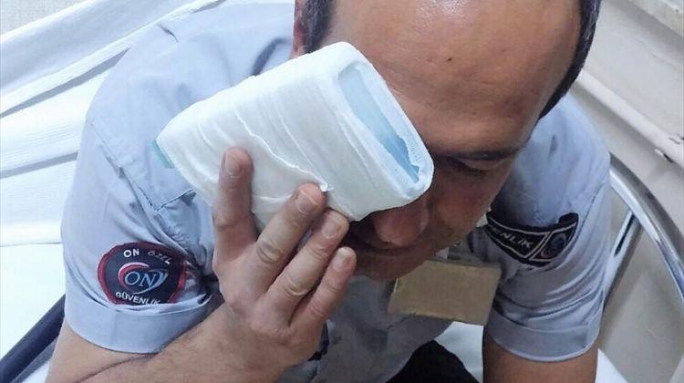 İzmir'de hastane görevlilerini darp iddiası