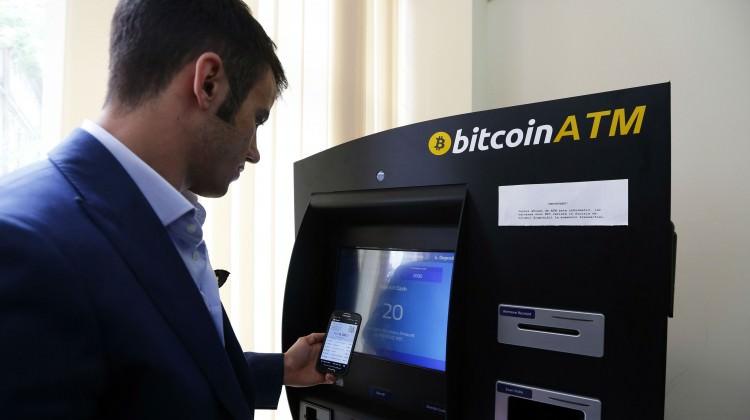 44 Bitcoin'i ver, vatandaşlığı al