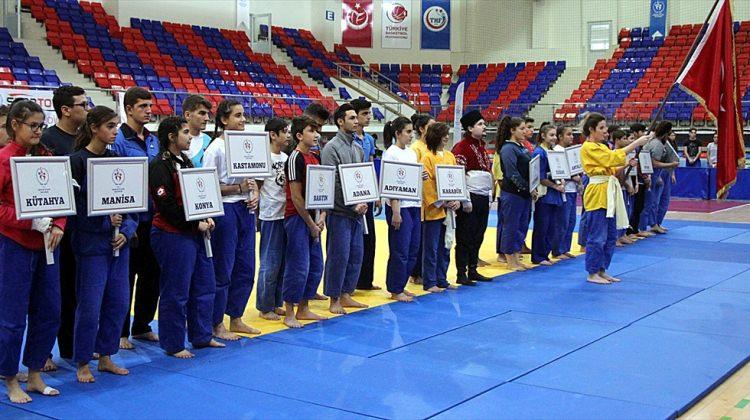Kuşak Güreşi Ümitler Türkiye Şampiyonası
