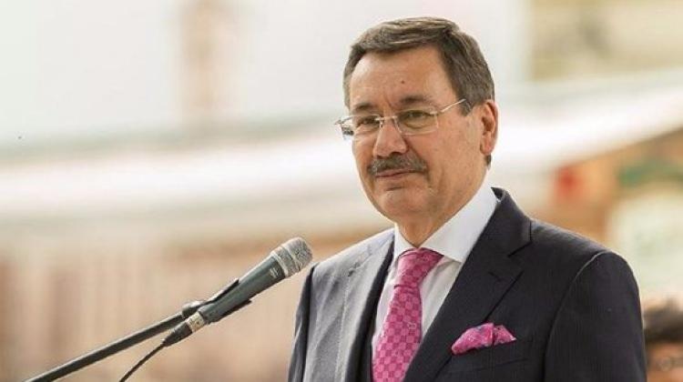 Melih Gökçek böyle veda etti! Yarın öğreneceksiniz