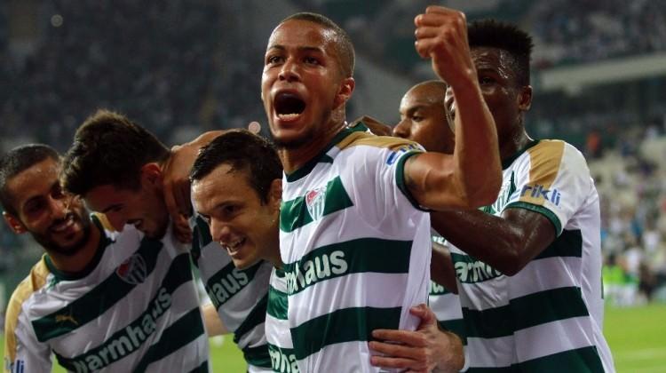Bursaspor transferde tam isabet