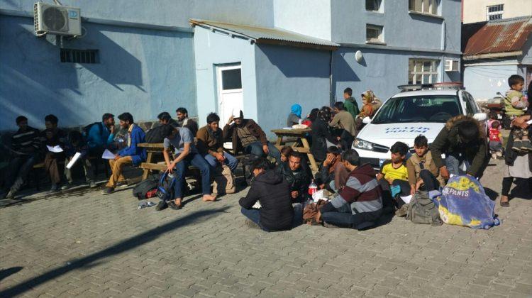 Elazığ'da 48 yabancı uyruklu yakalandı