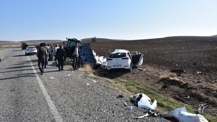 Diyarbakır'da trafik kazası: 8 yaralı