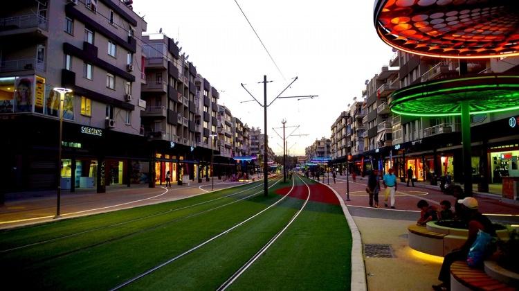 Şarampol Caddesi projesi tamamlandı