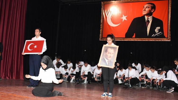 Batman'da Atatürk için "Kürtçe" ağıt