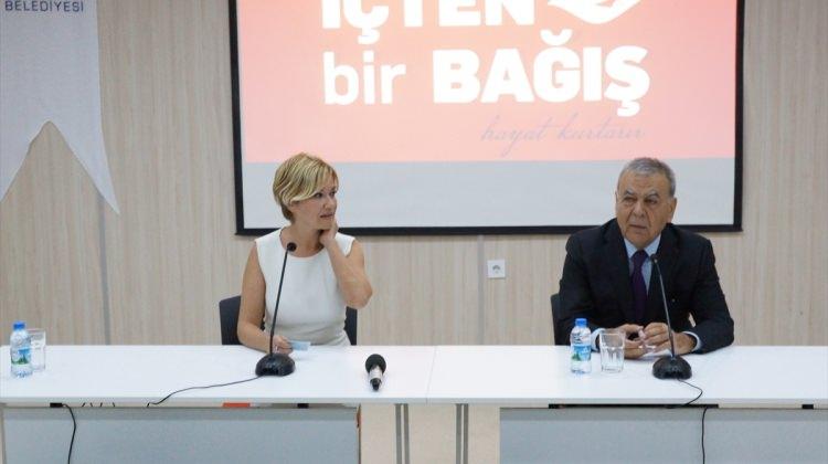 İzmir Büşükşehir Belediye Başkanı Kocaoğlu organlarını bağışladı