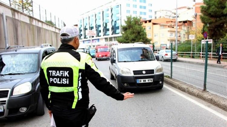 bakan faruk ozlu den son dakika cam