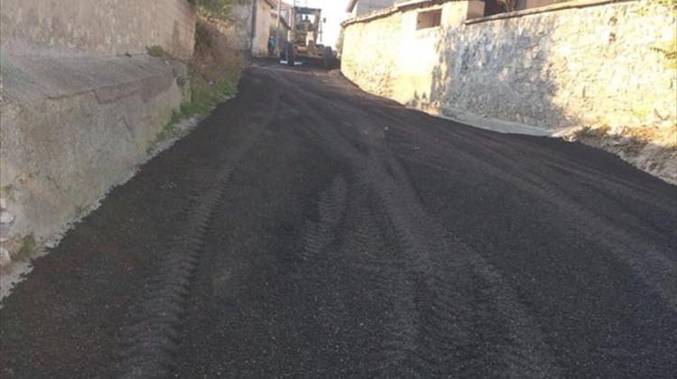 Kaynarca'da ara sokaklar asfaltlanıyor
