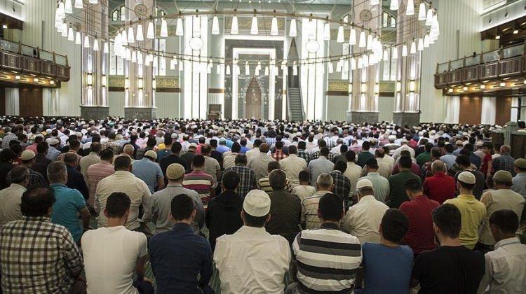 17 Kasım Cuma Hutbesi (Diyanet) Allah katında din İslam'dır