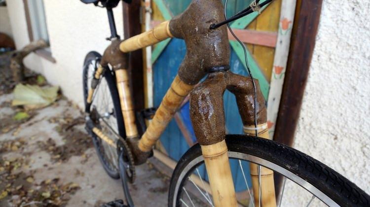 Yerli bambudan "Caretta" bisiklet