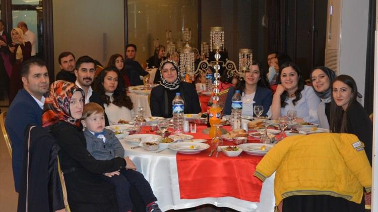 Öğretmenler yemekte buluştu