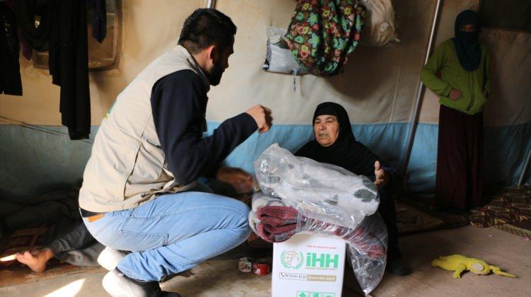 Iraklı Türkmen ailelere gıda ve battaniye yardımı