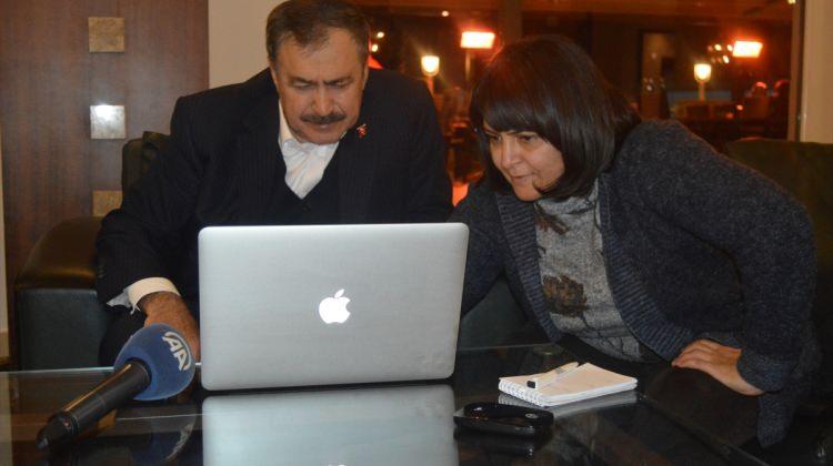 Bakan Eroğlu, AA'nın yılın fotoğrafları" oylamasına katıldı