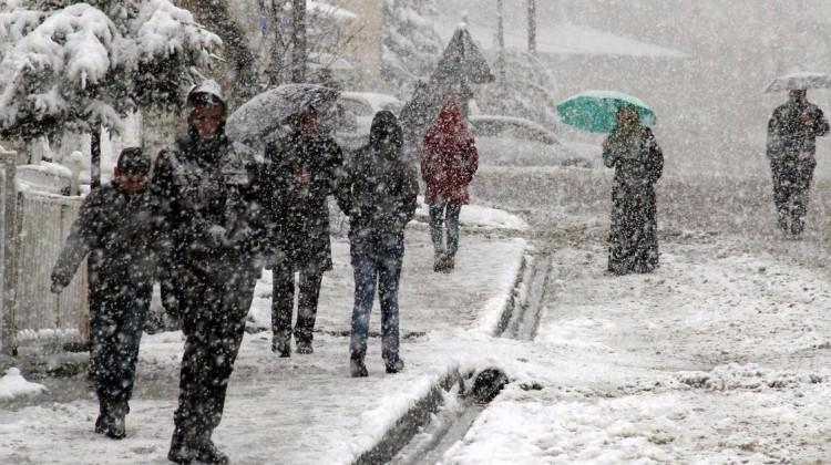 İstanbul'a kar uyarısı! Geliyor...