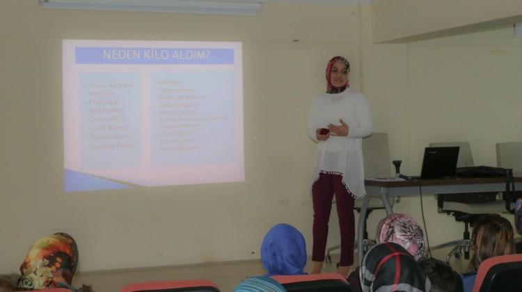 Bitlis'te kadınlara yönelik seminerler