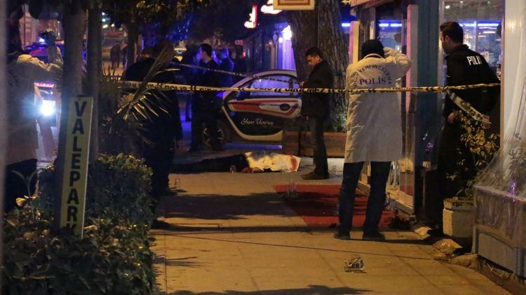 Kadıköy'de silahlı kavga: 1 ölü, 1 yaralı