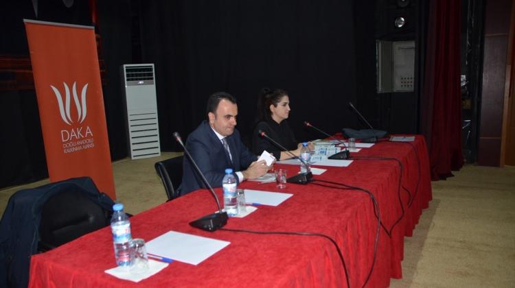 DAKA'dan Yüksekova'da mali destek programları toplantısı