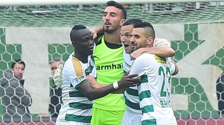 Bursaspor'un geleceği genç oyuncularında