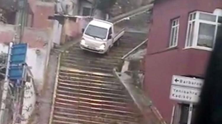Merdivenlerden inen sürücü gözaltına alındı