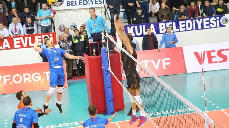 Voleybol: Efeler Ligi