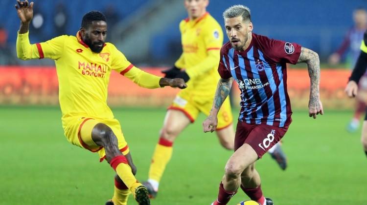 Trabzonspor evinde 'Beto'na çarptı!