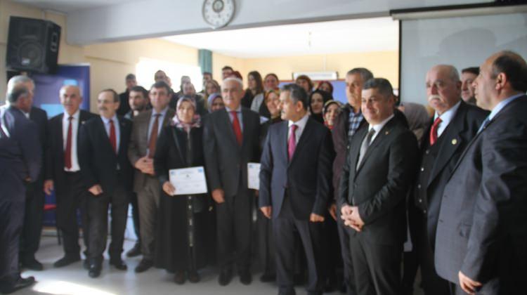 Bafra'da girişimci adaylarına sertifikaları verildi