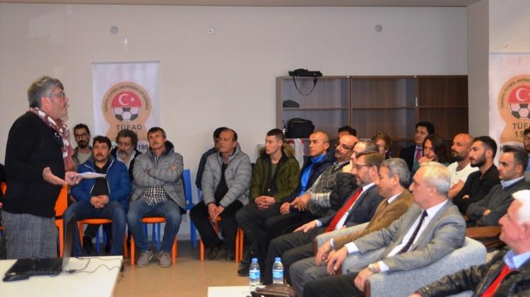 Mustafa Reşit Akçay, Kütahya'da söyleşiye katıldı