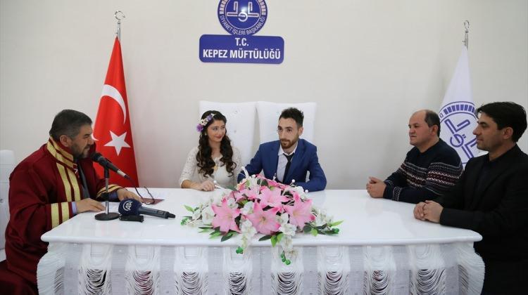 Antalya'da ilk müftü nikahı "Sevgililer Günü"nde kıyıldı