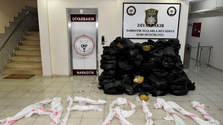 Diyarbakır'da 500 kilogram esrar ele geçirildi