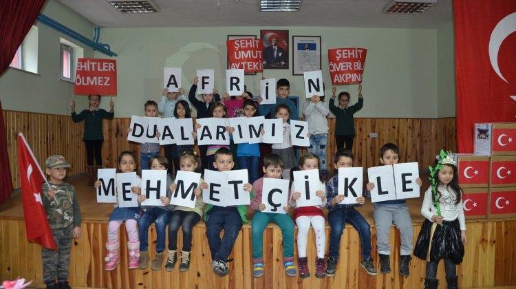 Karabük'te öğrencilerden Zeytin Dalı Harekatı'na destek