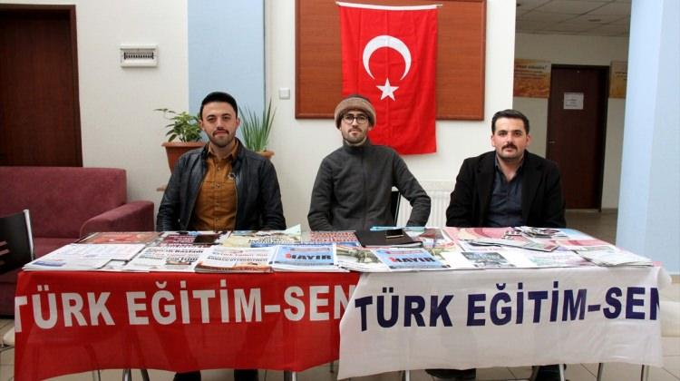 Türk Eğitim-Sen Hizan'da stant açtı