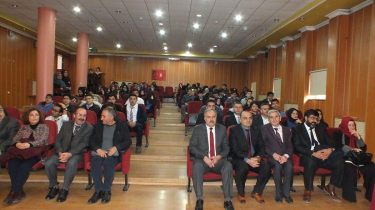 Sivas'ta genel kültür bilgi yarışması düzenlendi