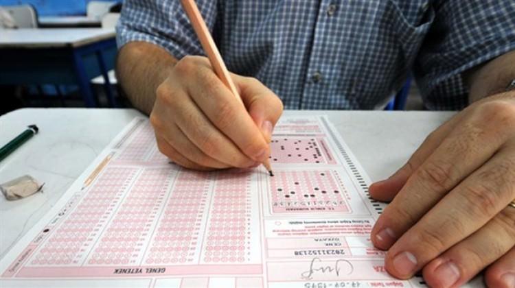 Taşeron işçi sınavları başladı
